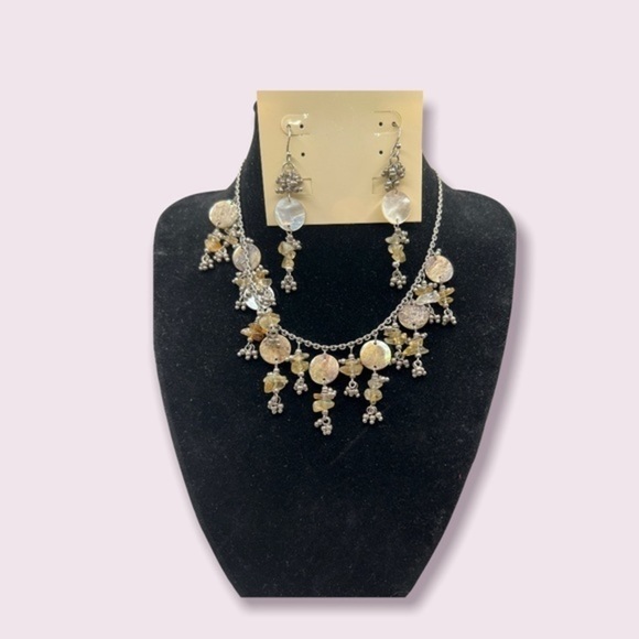 Natural Shell Necklace Pierced Earring Set Beach Boho Tropical‎ Coastal New - Picture 1 of 5